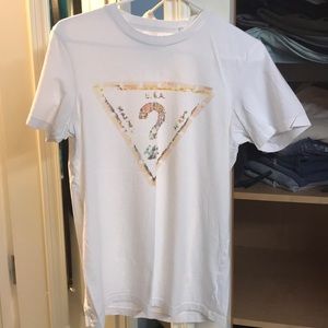 Men’s Guess T Shirt Size X Small